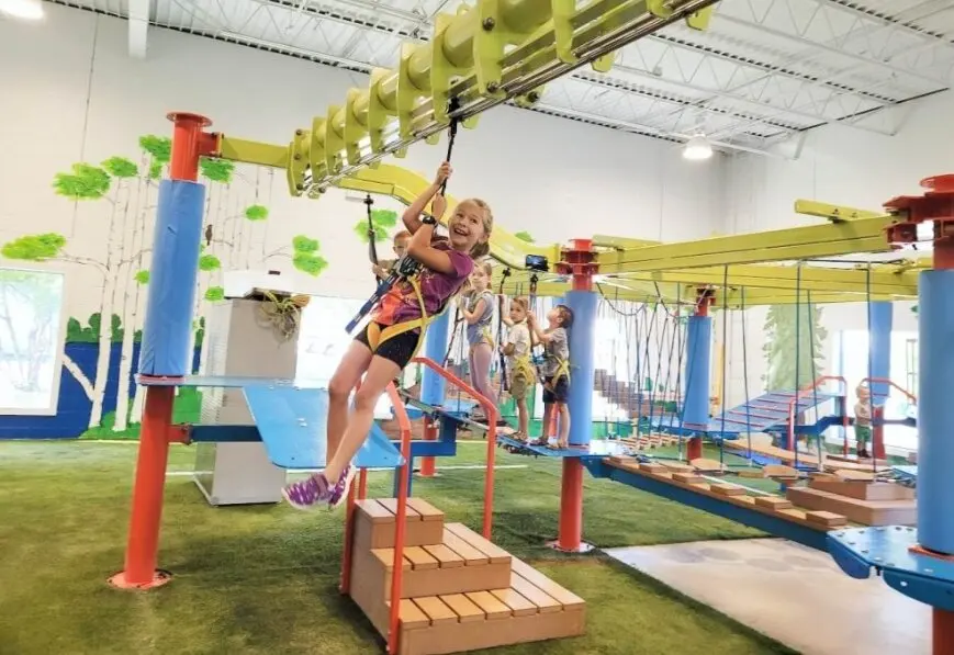 Klimparcours, klimnet, speeltu - Outdoor Adventure Course recensie en prijs